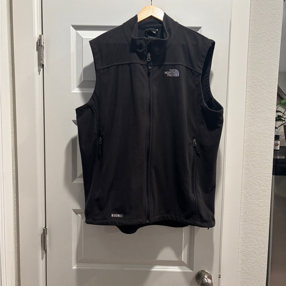 The North Face Men's Windwall Fleece Vest